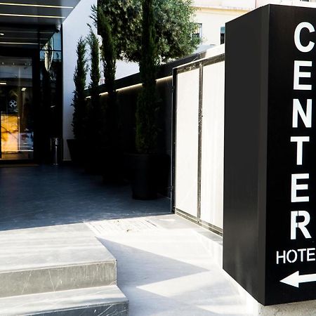 Center Hotel Sarandë Eksteriør billede